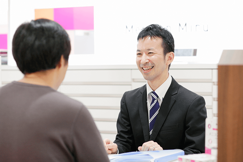 Menicon miru横浜西口店様の導入事例-(2)