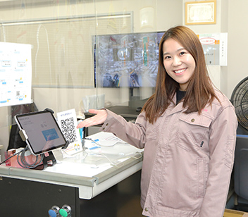 写真：堺鋼板株式会社様のスタッフ